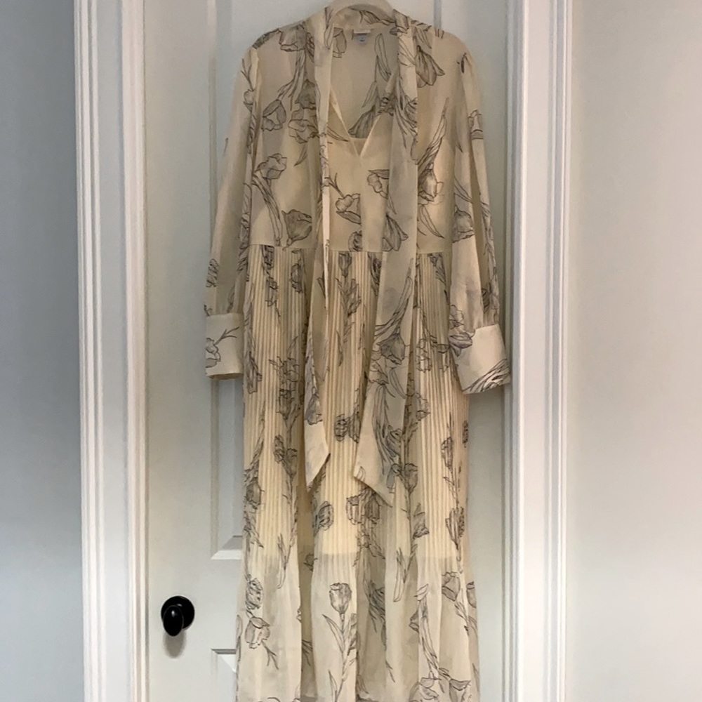 Women’s summer dress- size L